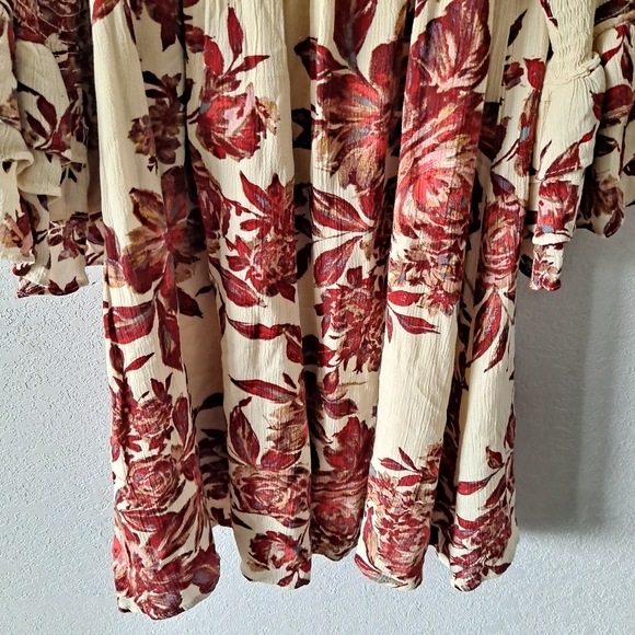 Miss Me Red Floral Casual Wear Dress - Picture 3 of 8